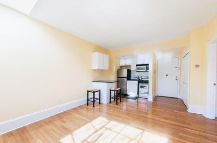 Photo - 511 Beacon St Unit 12