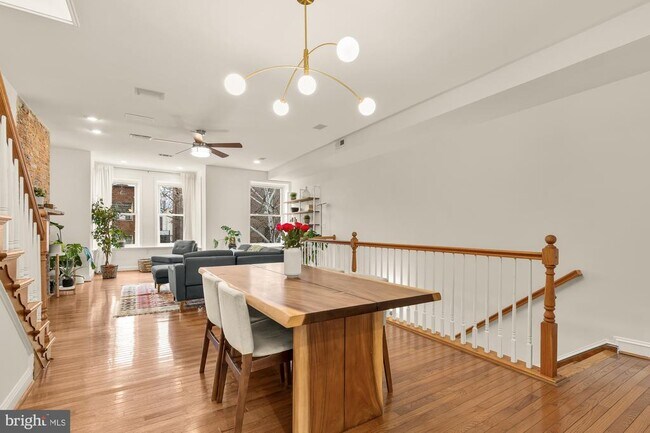Photo - 1017 Monroe St NW Unit #2