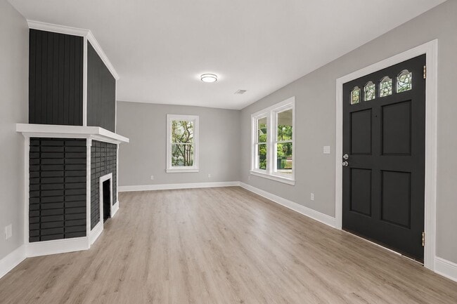 Photo - Move In by 6/5 & Save $500 OFF JUNE Rent — Fully Renovated Gem!!!