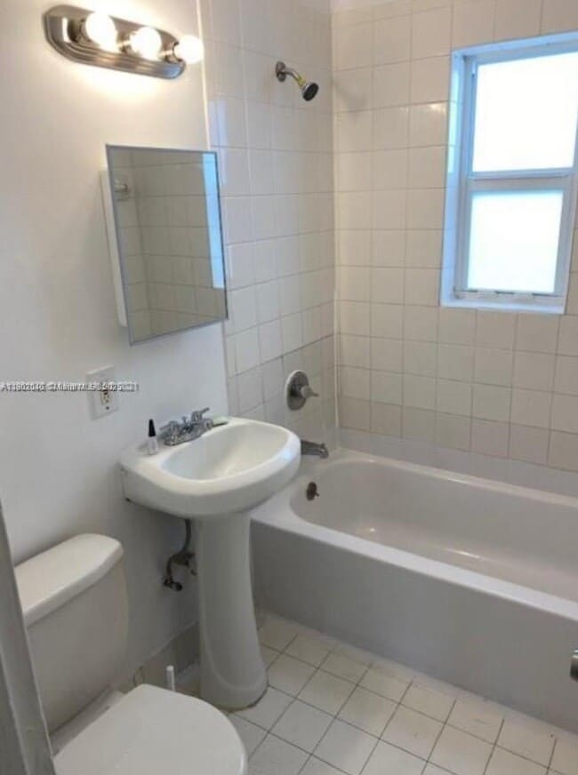 Photo - 315 NW 84th Terrace