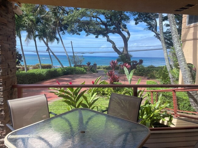 Building Photo - 4780 Lower Honoapiilani Rd Unit Ocean View Cottage