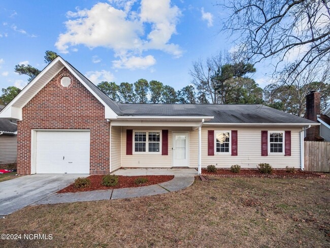 Building Photo - 436 Wolf Run Ln