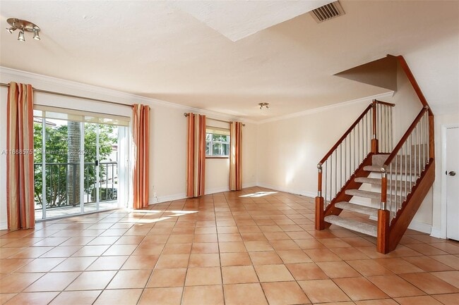Photo - 8650 SW 67th Ave Unit 1021