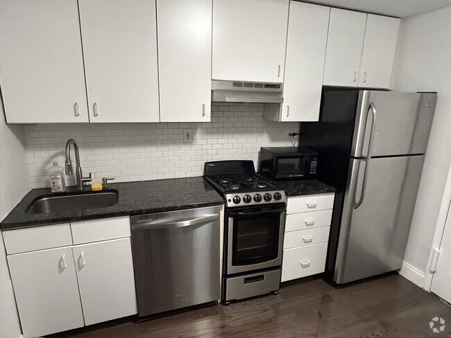 Building Photo - 105-25 67th Ave Unit 4C Rental