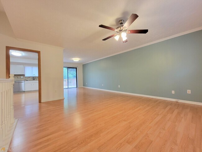 Photo - 695 Waterbrook Terrace