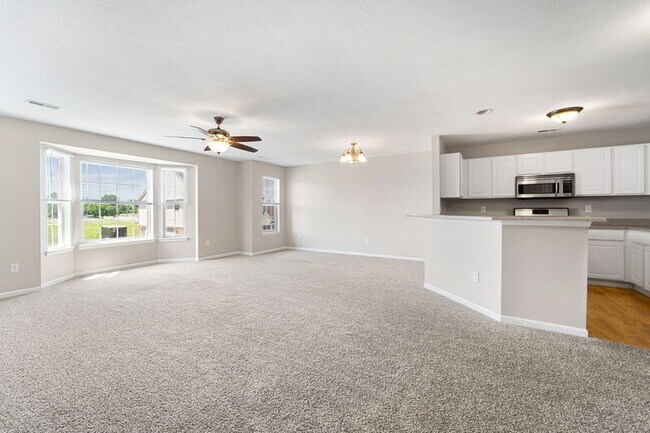 Photo - 103 Taddeo Dr