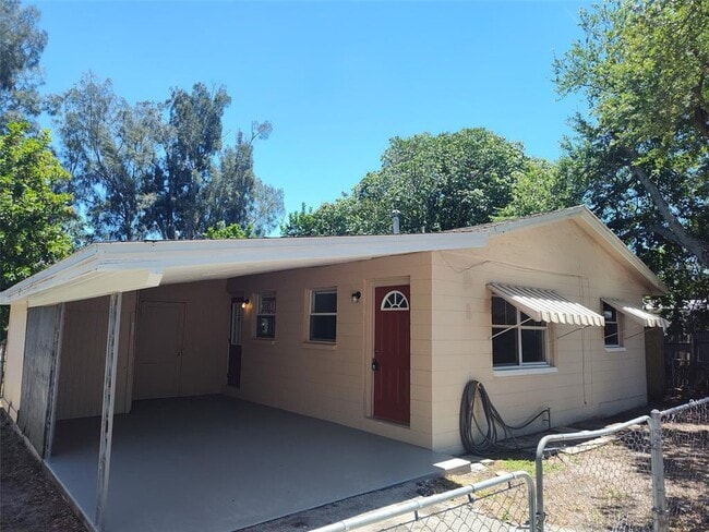 Photo - 5411 70th Ln N