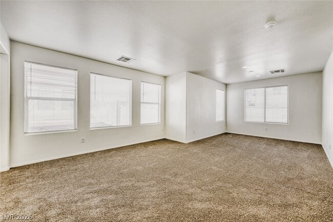 Photo - 2562 Begonia Valley Ave