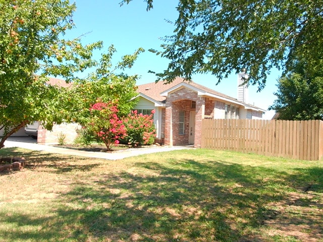 Building Photo - 518 Lone Star Park Ln Rental