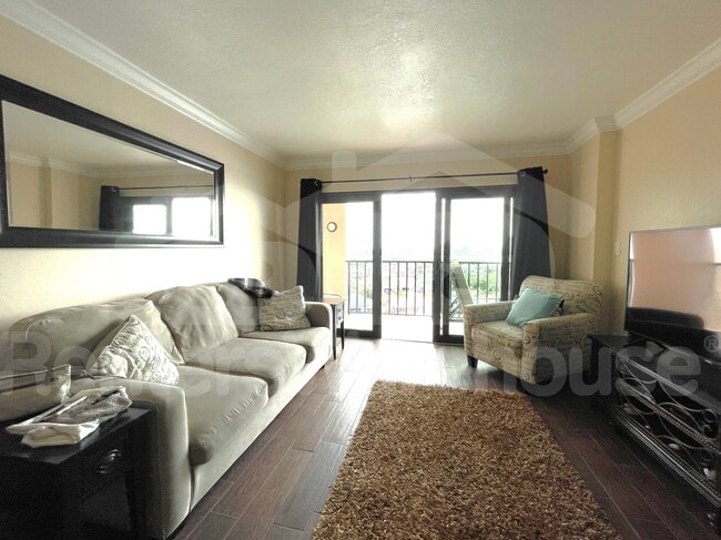 Photo - 51 Island Way Unit 906