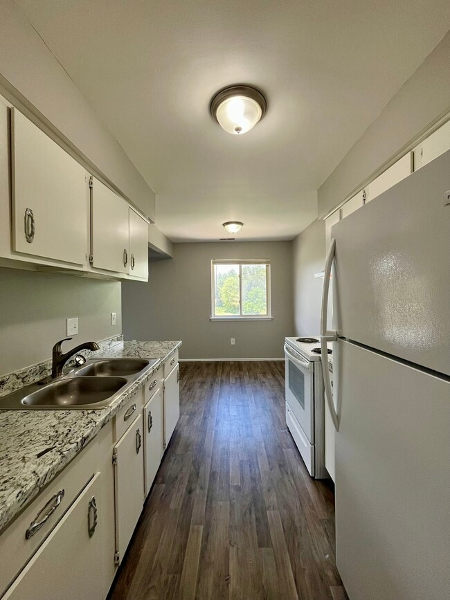Photo - Sibley Road Apartments