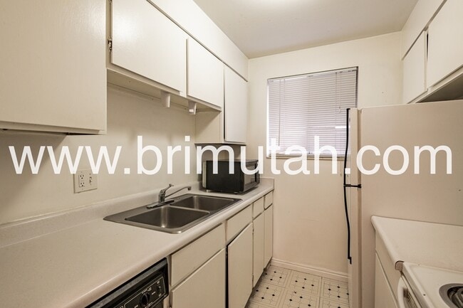 Photo - 1418-1426 S. 1100 E. - 1S