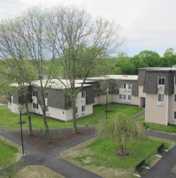 Underhill Apartments - Underhill Apartments