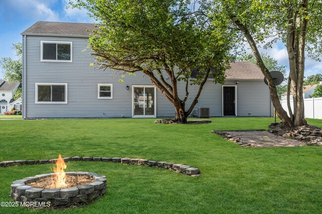 Photo - 944 Yellowbank Rd