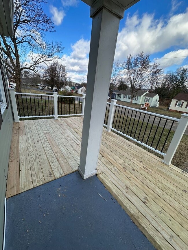 Photo - 4 Bedroom / 2 Bath Home Kingsport, TN