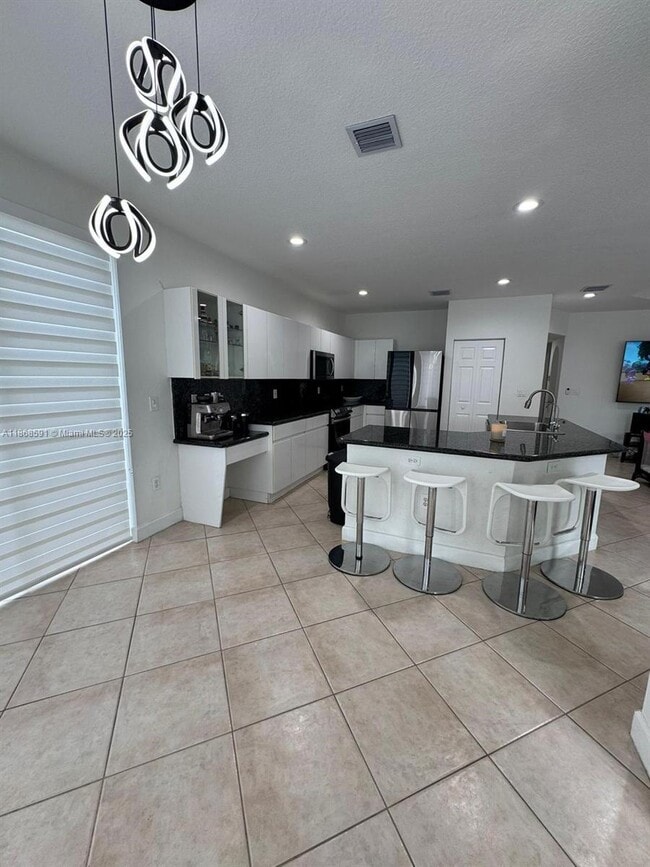 Photo - 10873 NW 71st St