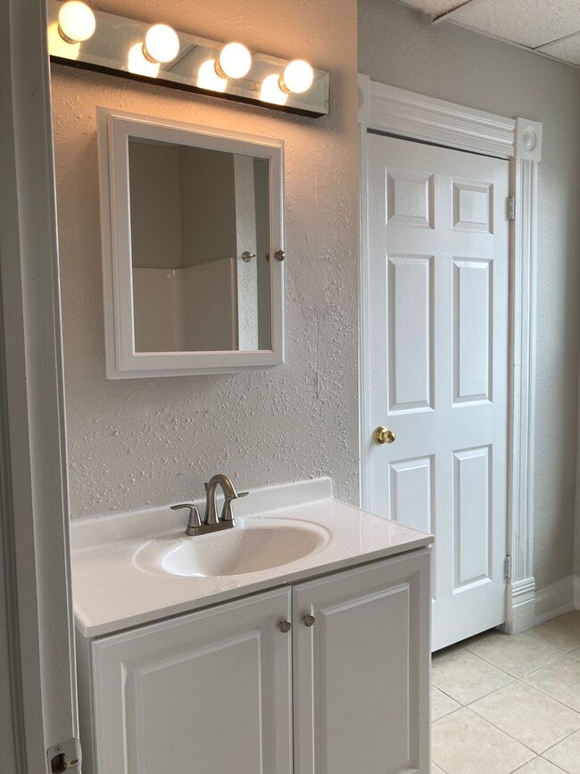 Photo - Spacious 3BR Mt. Washington Home - Garage, Deck, 3,000+ Sq Ft