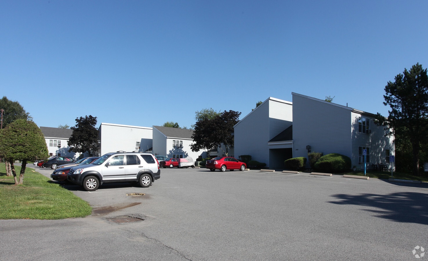 Riverwood Apartments - Riverwood Apartments