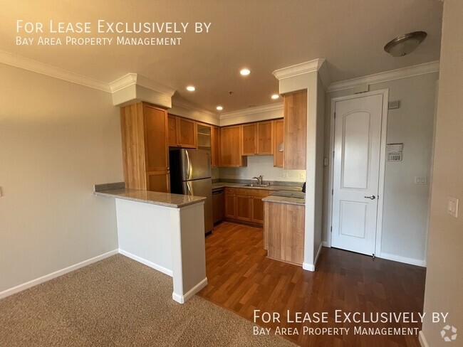 Building Photo - 2330 University Ave Unit 270 Rental