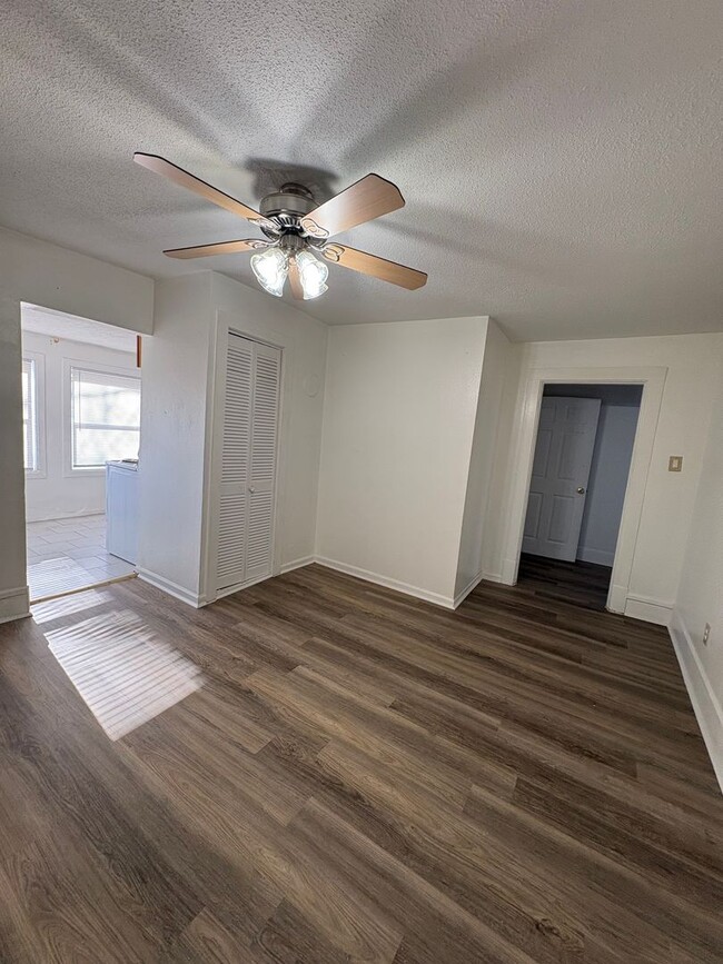 Photo - 134 Central Ave Unit 134 Central Ave #2 (Up)