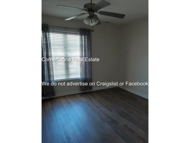 Photo - 1710 Renwick Dr