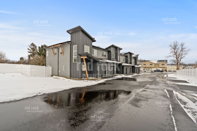 Building Photo - 12625 E Main Ave Rental