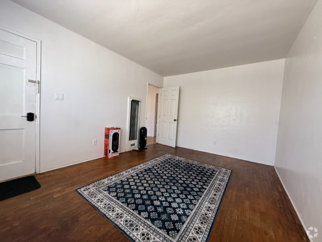 Building Photo - 4637 Soria Dr Rental