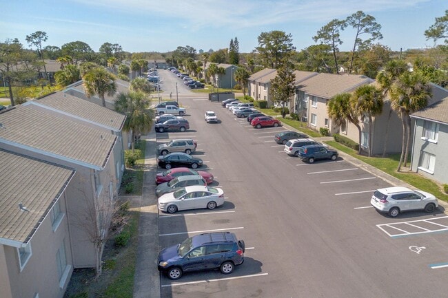 Photo - Woodhollow Apartments