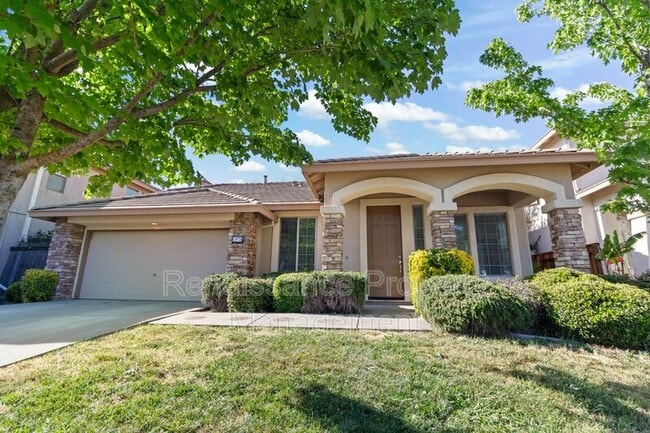 Photo - 1975 Richfield Way Casa