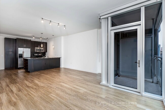 Photo - 300 W Grand Ave Unit 301