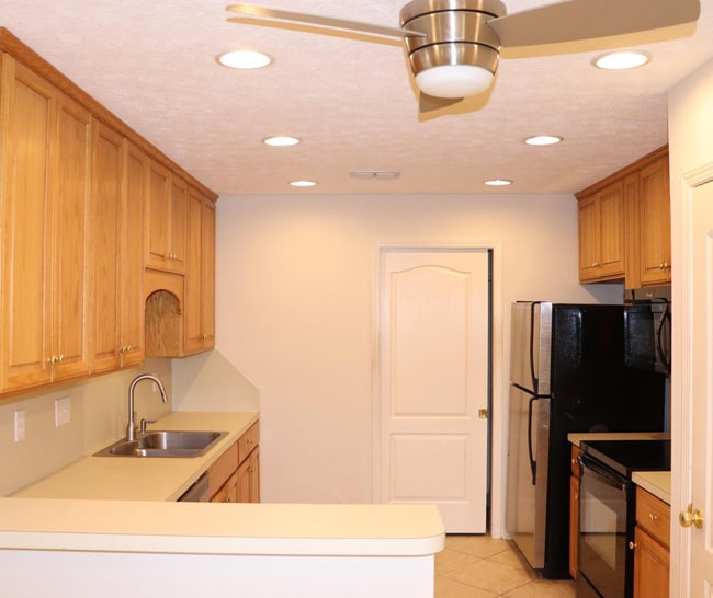 Photo - 8908 Asheville Dr