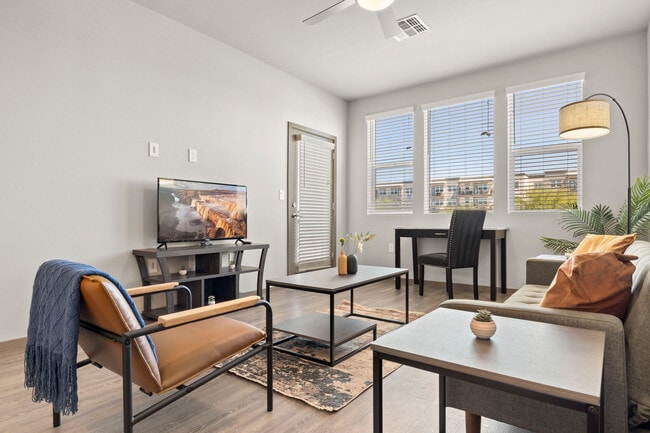 Photo - 7200 N 91st Ave Unidad ID1014543P