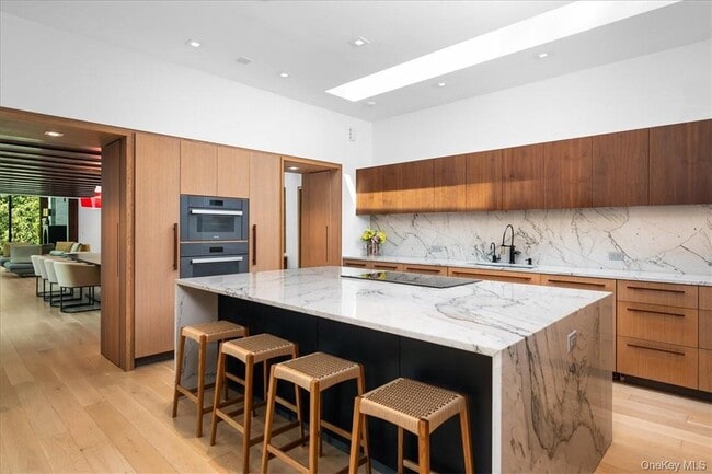 Photo - 971 Fenimore Rd