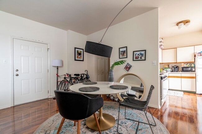 Photo - 3751 N Halsted St Unit 319