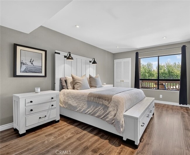 Photo - 22100 Burbank Blvd Unit 333D
