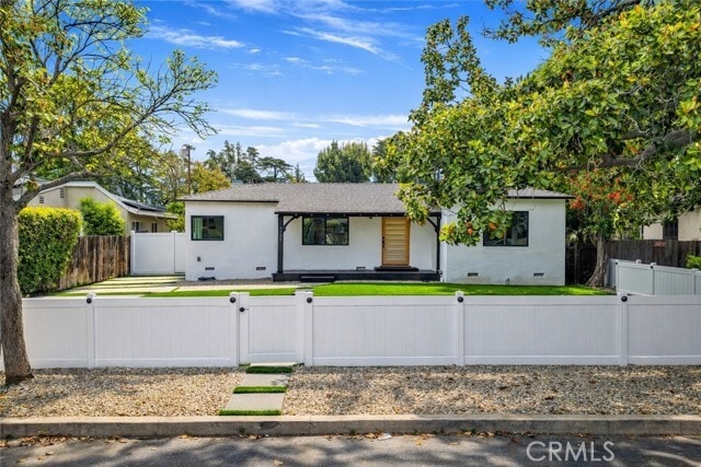 Building Photo - 5730 Stansbury Ave