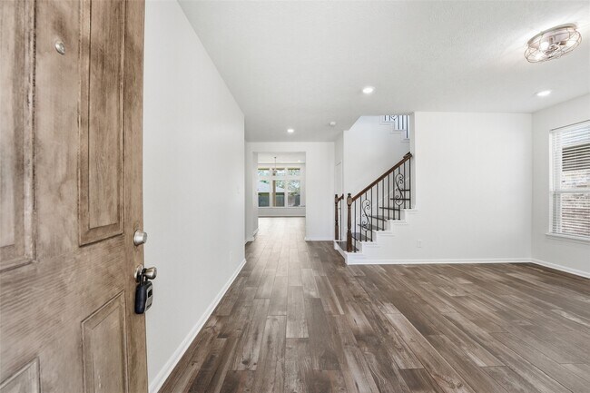 Photo - 20803 Oak Preserve Dr