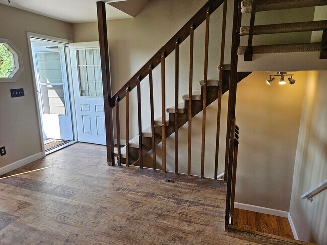 Photo - Updated Fort Collins Townhouse with Garage, Private Balcony & Central Location!