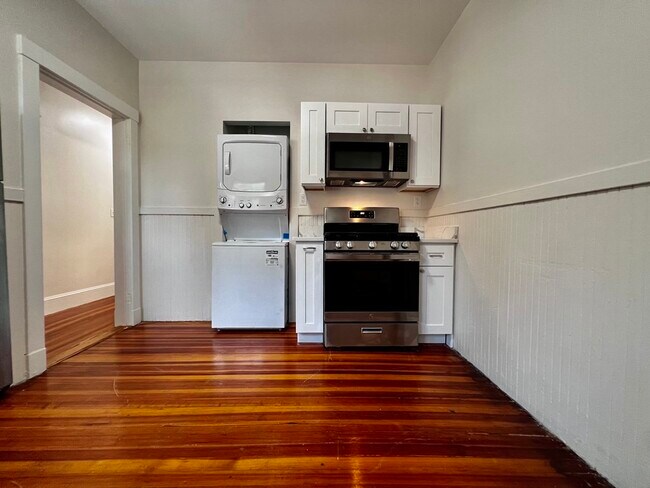 Photo - 277 Highland Ave Unit 5