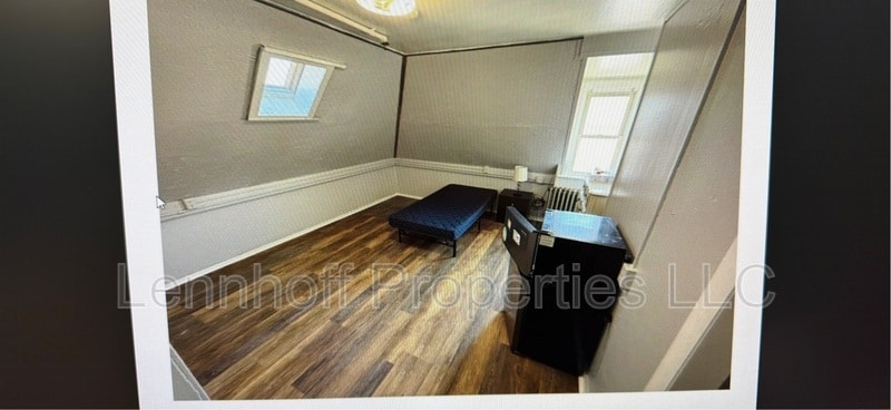 Photo - 100 Pearl St