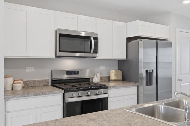 Photo - 217 Goldenrod Dr