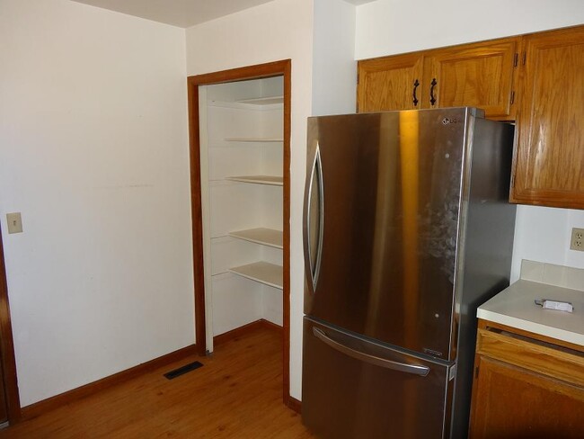 Photo - RB4618/4620 W 14th Street Unit 4618