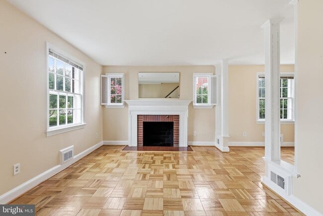 Photo - 2803 Cameron Mills Rd