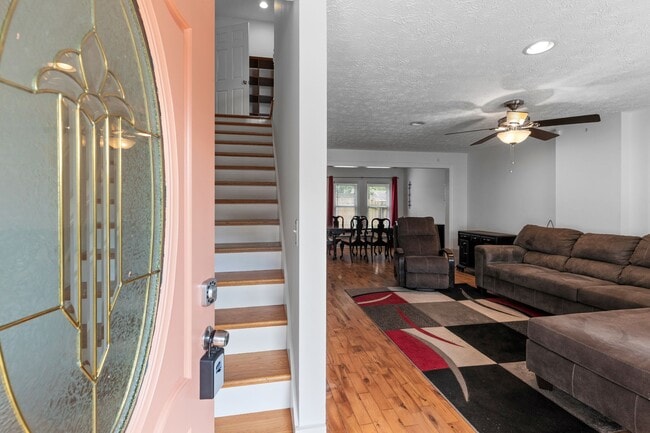 Photo - 1006 10th Ave N