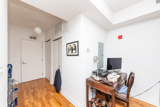 Photo - 565 W Quincy St Condo Unit 1213