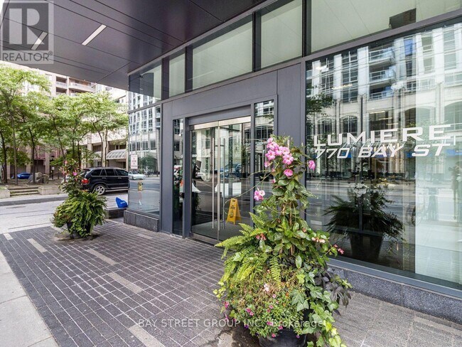 Photo - 770 Bay St. Unit 1909