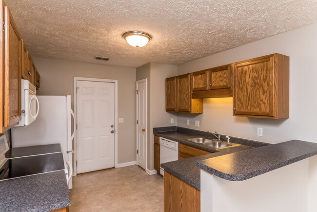 Photo - 3012 Wellington Pl