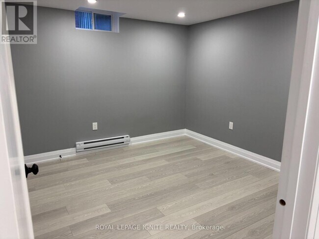 Photo - 308 Callaghan Crescent