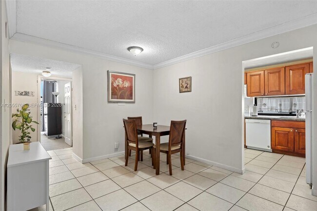 Photo - 16919 N Bay Rd Unit 821