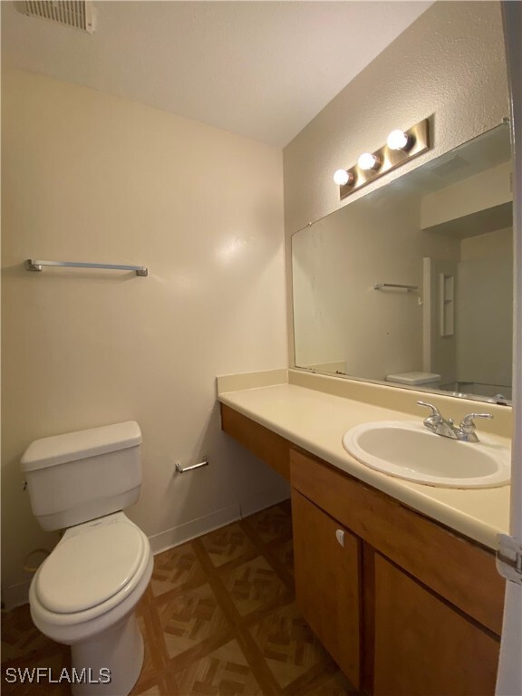 Photo - 2855 Winkler Ave Unidad 124 Rental